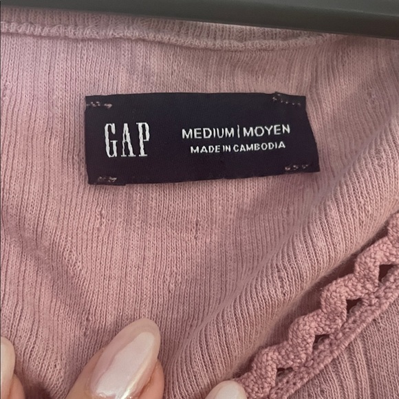 GAP Dusty Pink Button Down Top - Picture 2 of 5